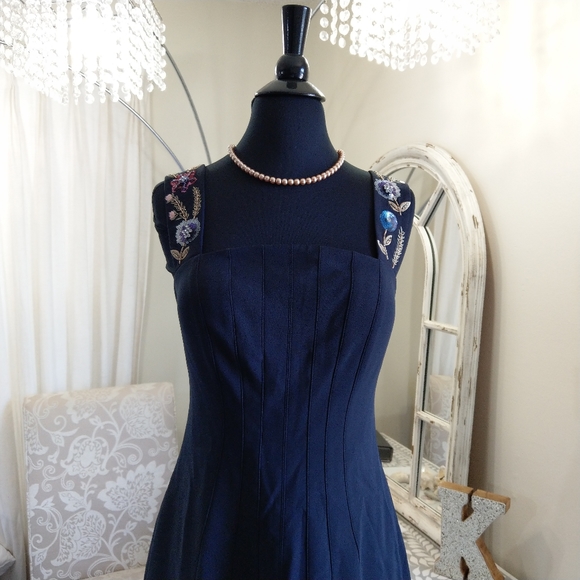 🔥LAST 1🔥NWT TED BAKER JANETA ELEGANT MIDI DRESS - Picture 2 of 14